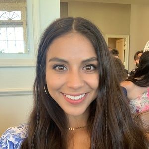 Meet your Posher, Andrea